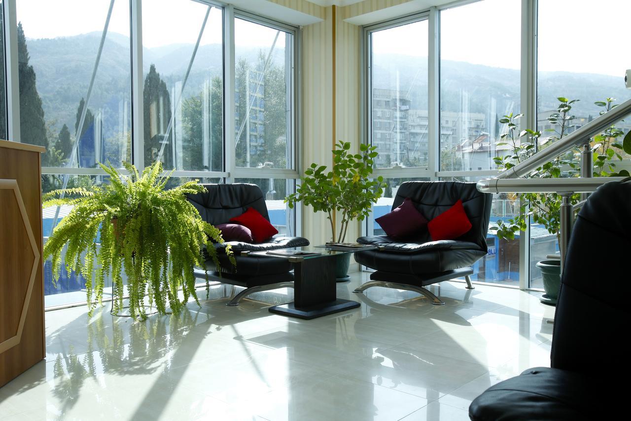 Sport Time Hotel & Spa Tbilisi Exterior photo